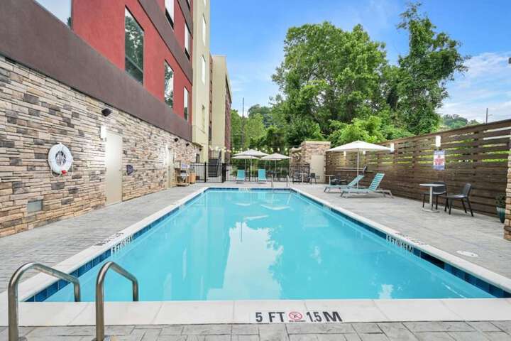 Pool 5 of 40