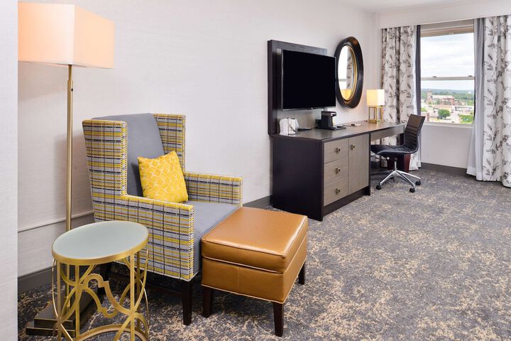DoubleTree by Hilton Utica