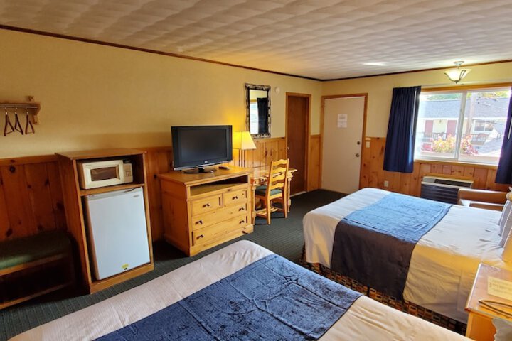 Room 50 of 145