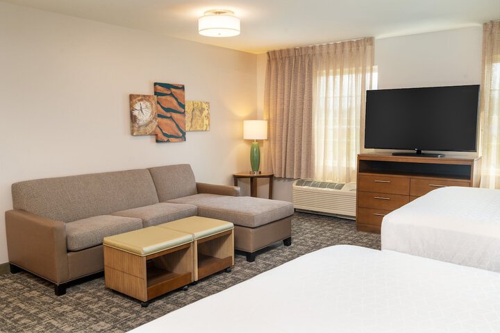 Room 48 of 70
