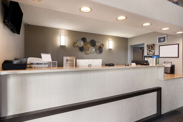 SureStay Hotel by Best Western Grants