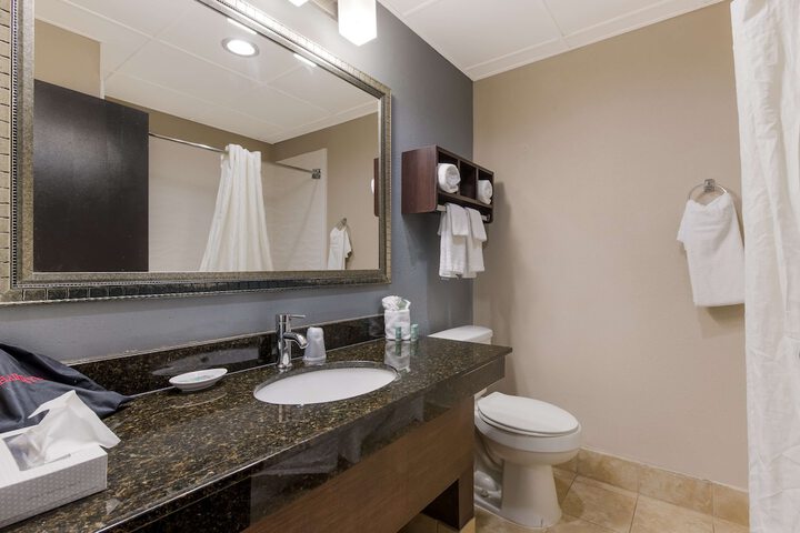 Room 14 of 27