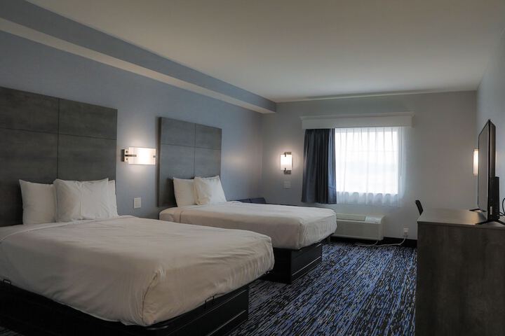 Room 13 of 23
