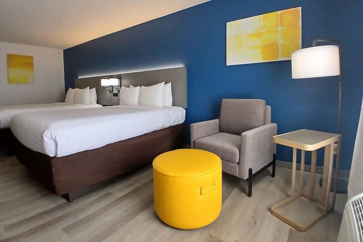 Comfort Inn Marion near Downtown & Blue Ridge PKWY