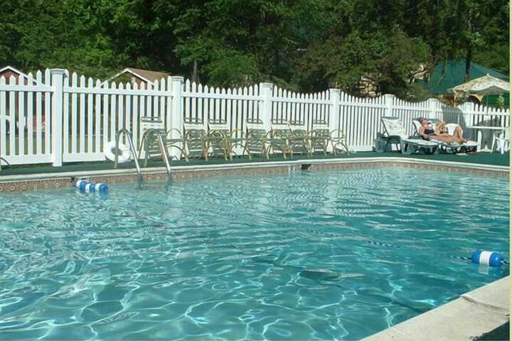 Pool 15 of 98