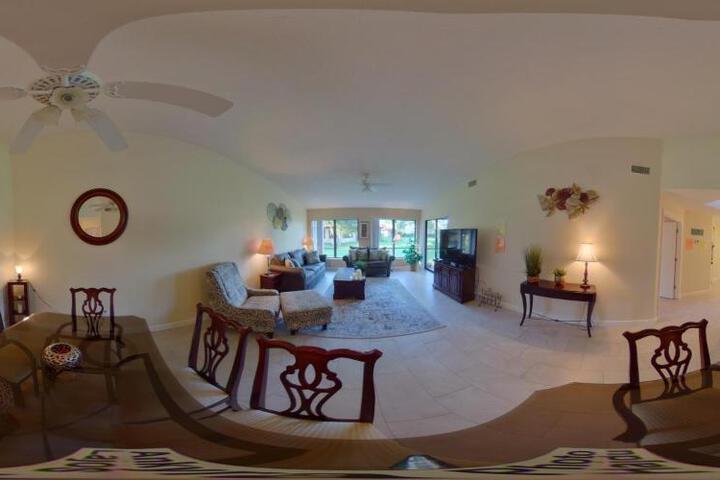 LUX VILLAs on beautiful Palmer Ranch