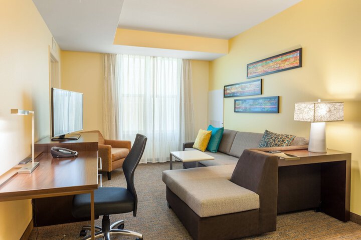 Room 21 of 42