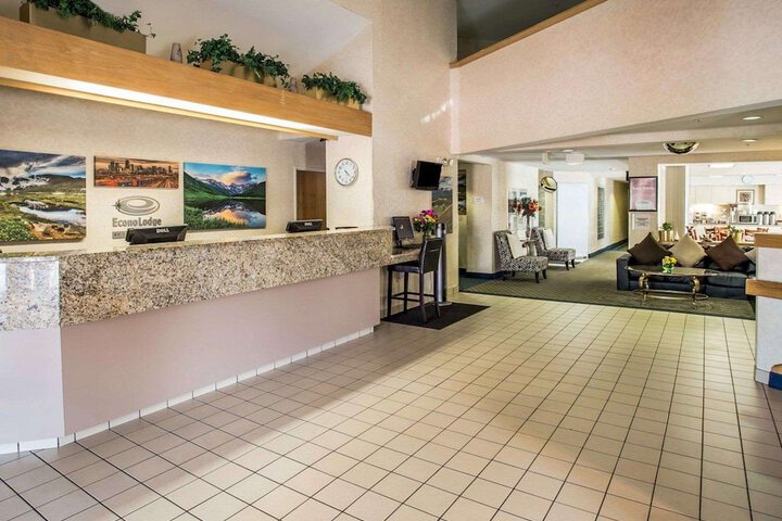 Hotel Interior 7 of 30