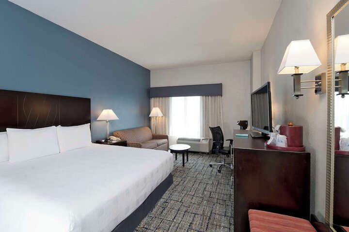 Room 14 of 35