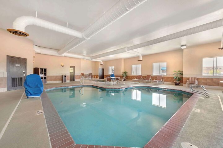 Pool 3 of 38