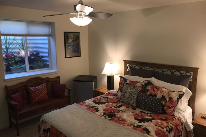 Room 14 of 24