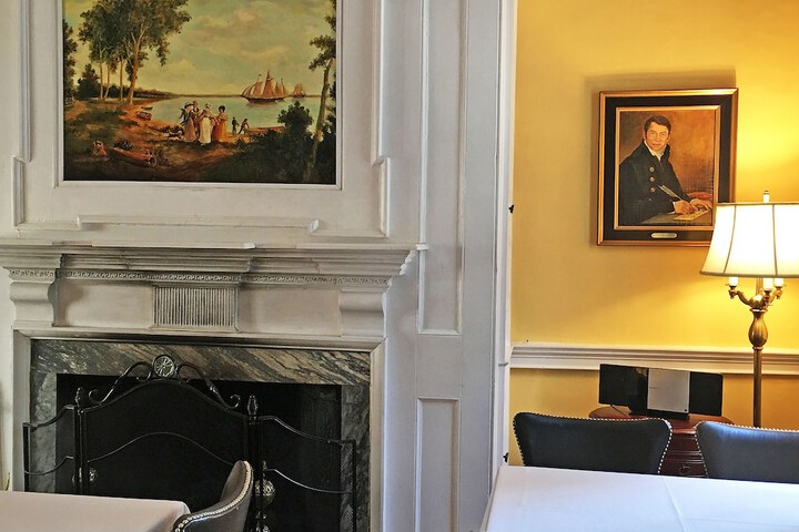 Hotel Interior 33 of 235