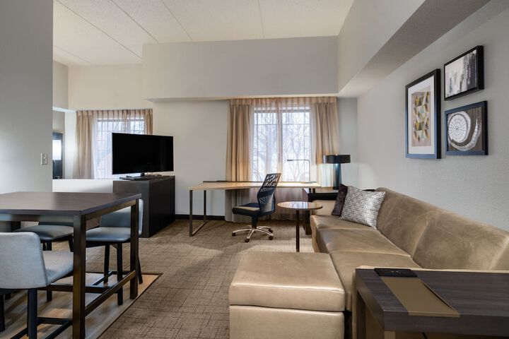 Room 16 of 29