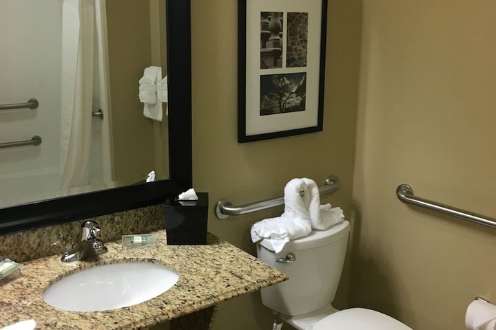 Room 31 of 57