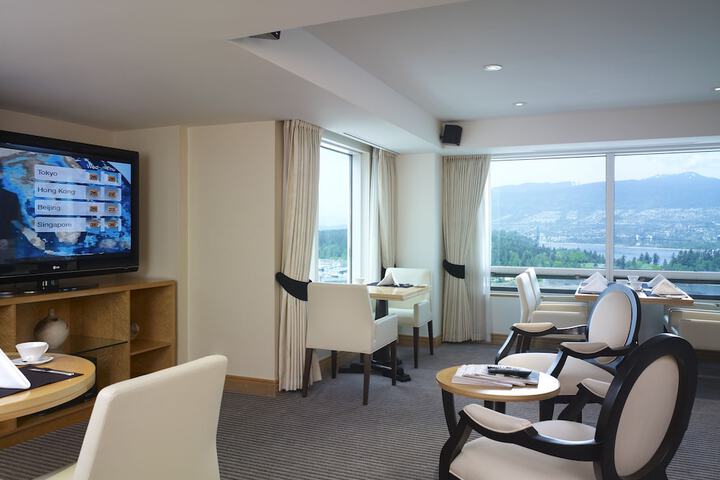 Room 22 of 62