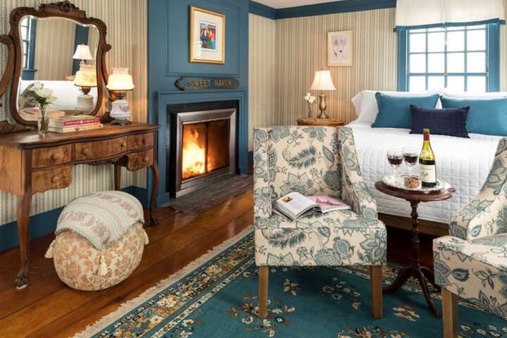 Waldo Emerson Inn