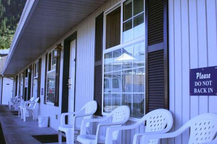 Heritage Inn