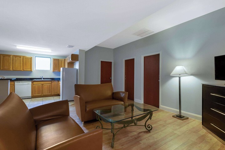 Room 50 of 85