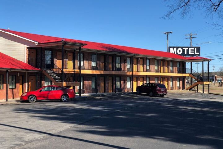 Hotel 3 of 17