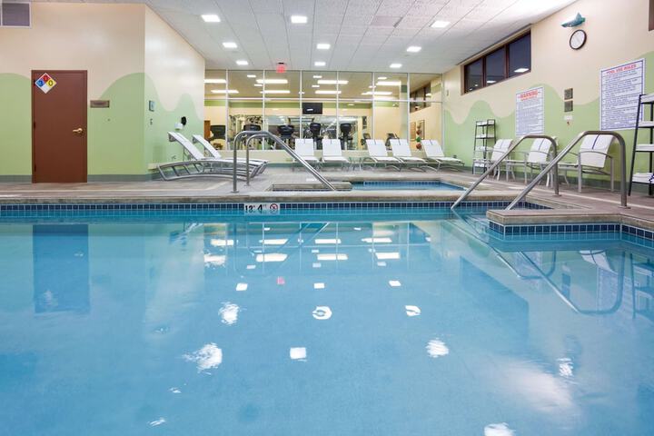 Pool 4 of 42