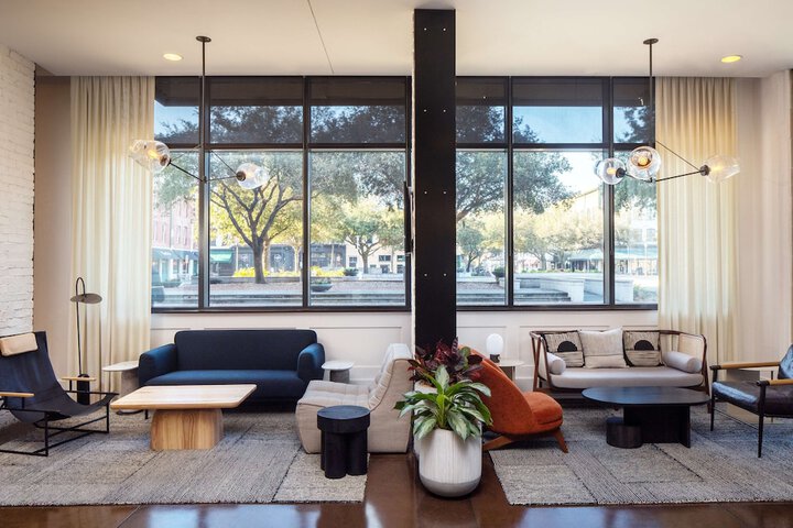 ANDAZ SAVANNAH BY HYATT