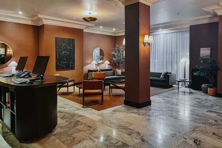 FOUND Hotel Carlton Nob Hill