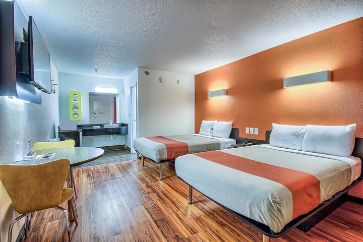 Motel 6 Columbus OH - West
