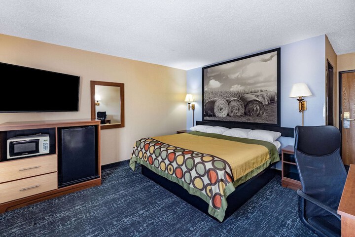 Room 26 of 56