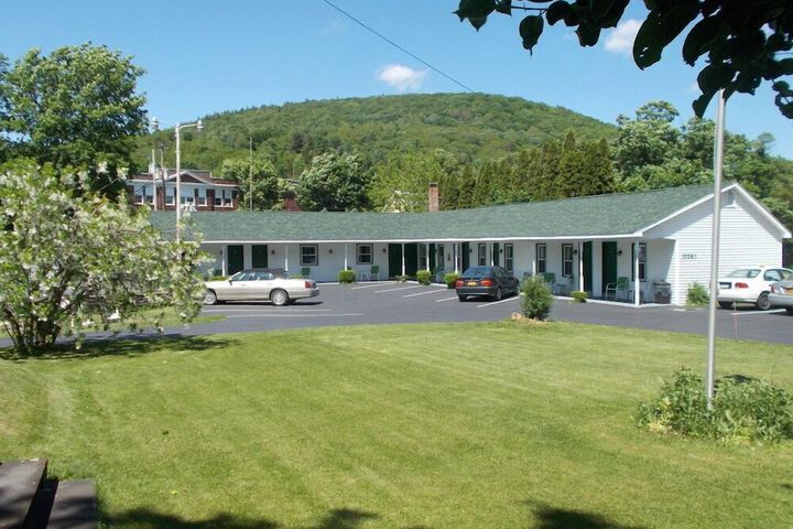 Hotel 6 of 35