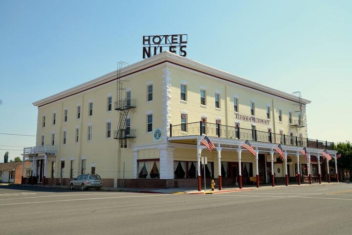 Hotel 11 of 45