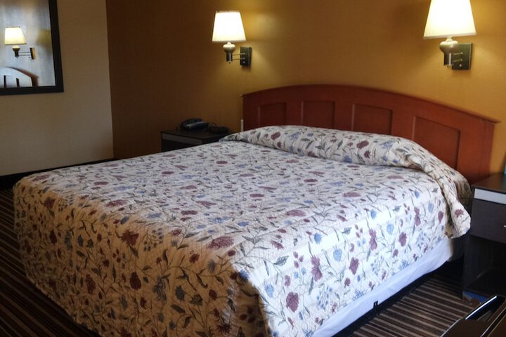 Room 25 of 26