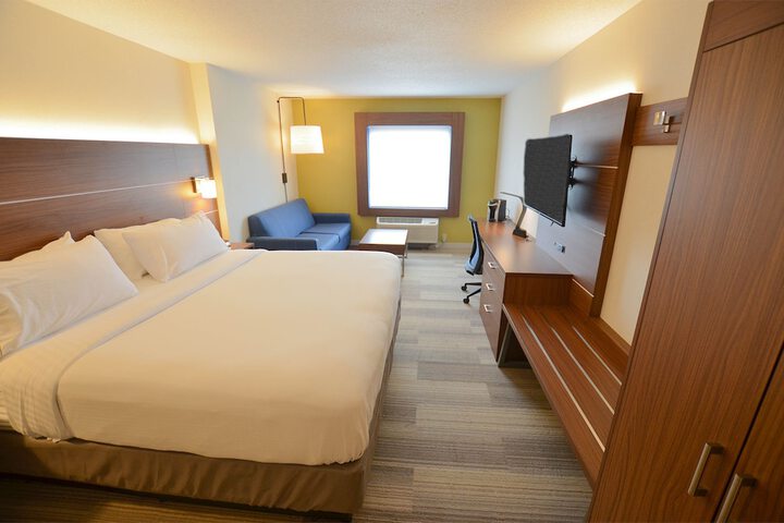 Holiday Inn Express Pittsburgh-Bridgeville by IHG