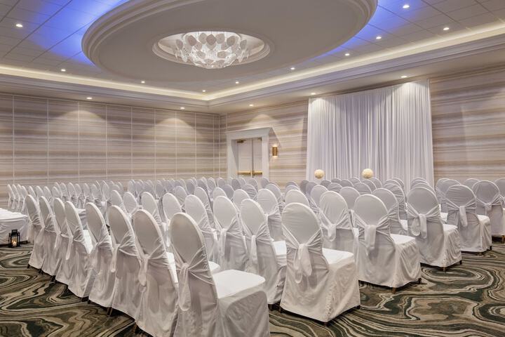 Holiday Inn Hotel & Suites St. Catharines Conference Center by IHG