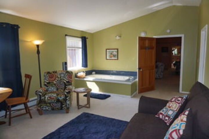 Fairbanks Moose Manor B & B