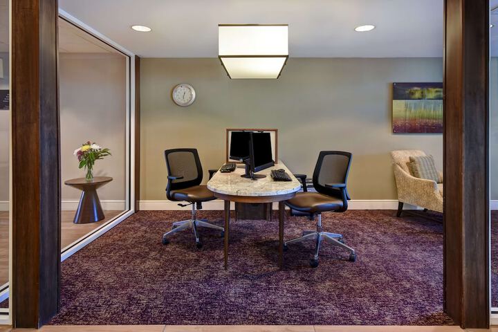 Business Center 50 of 51