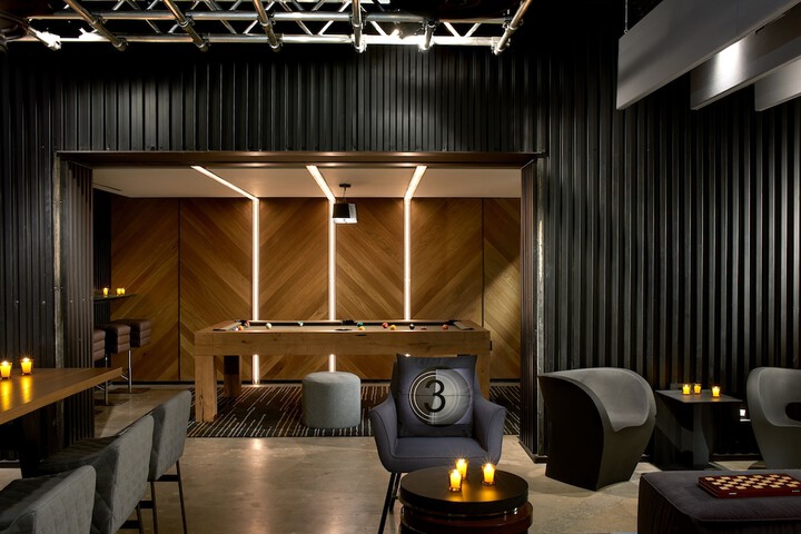 Lounge 91 of 101
