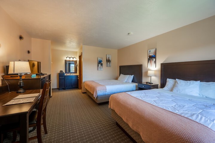Sister Bay Inn