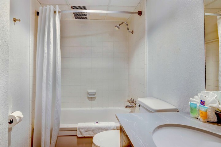 Room 20 of 25