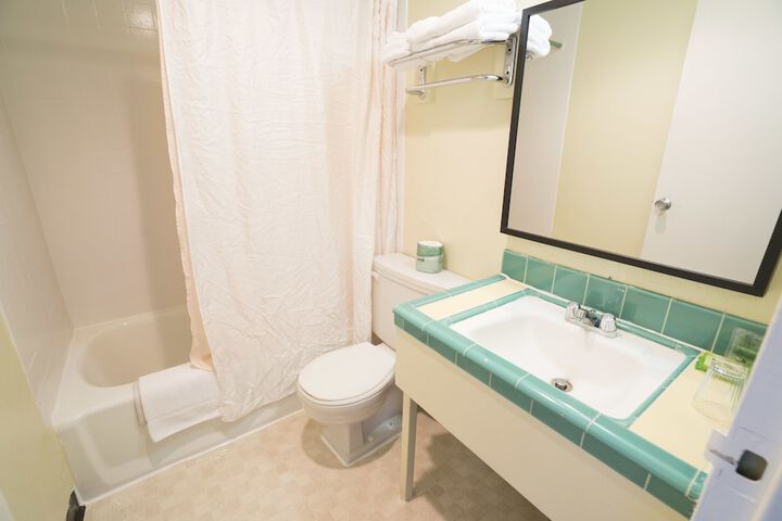 Room 35 of 52