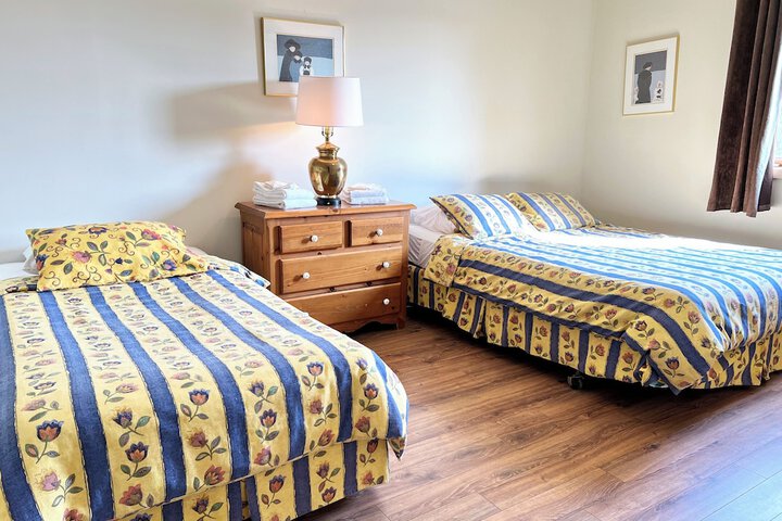 Room 121 of 211