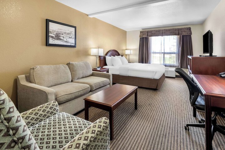 Room 22 of 46