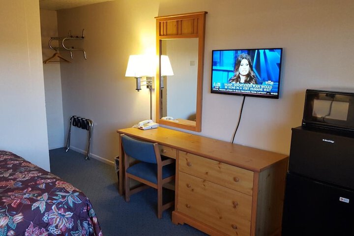 Room 14 of 38