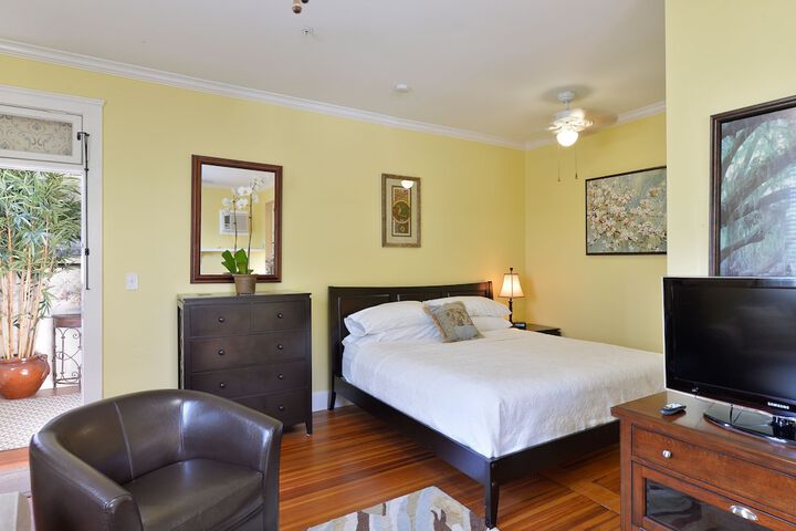Room 51 of 234