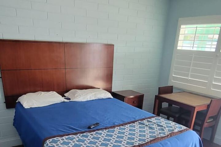 Wiebe Motel