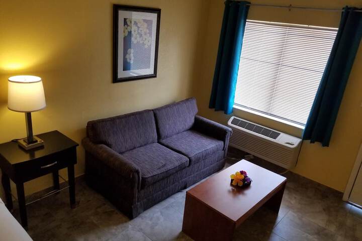 Room 11 of 44