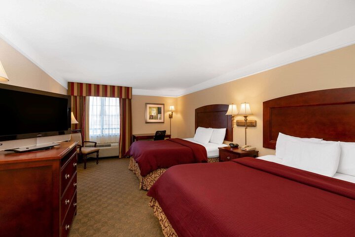 Room 12 of 29