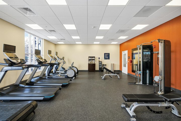 Hampton Inn & Suites Logan