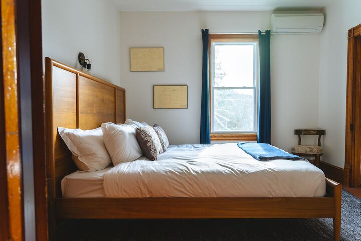 Room 40 of 52