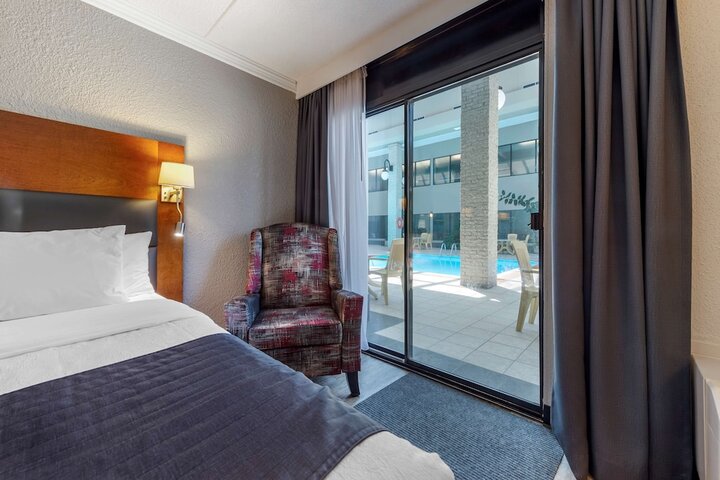 Room 21 of 53