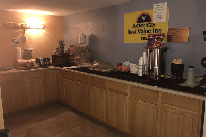 Breakfast/Coffee Service 30 of 31